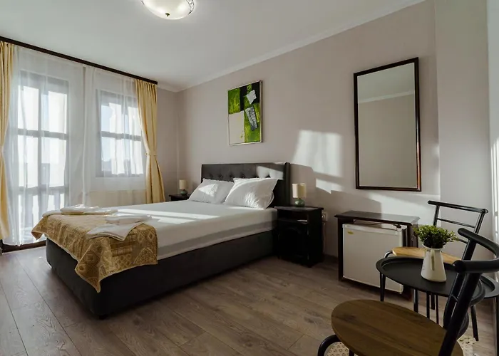 арбанашко село Hotel *